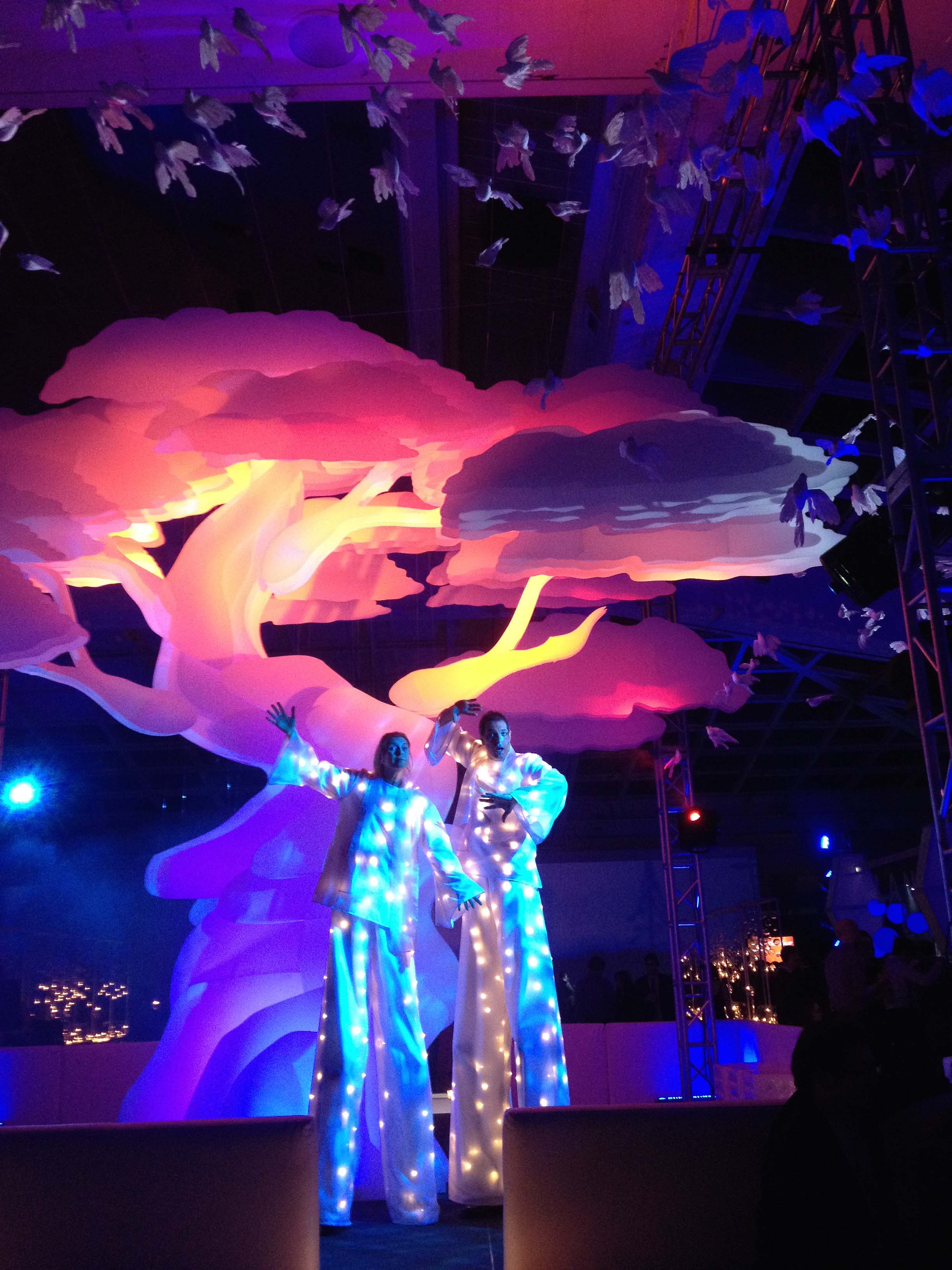 JK%20Bibi%20Stilt%20Lighted%20Tree